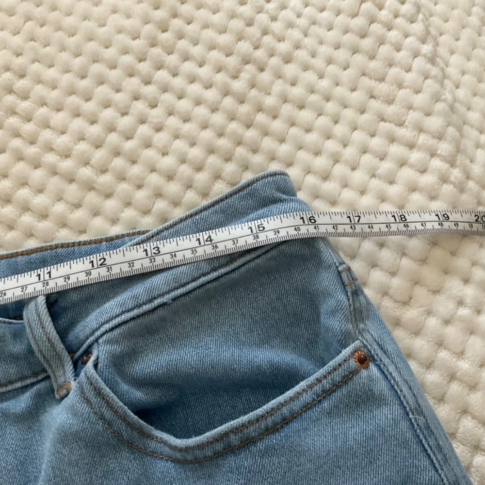 Talbots High Waist Straight Ankle Jeans - Light Wash‎ - Size 12